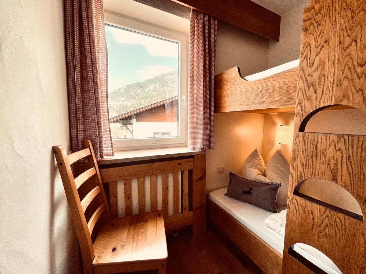Pension Kreuzeck - Dein Gluecksplatz Am Lech Weissenbach am Lech Exteriör bild