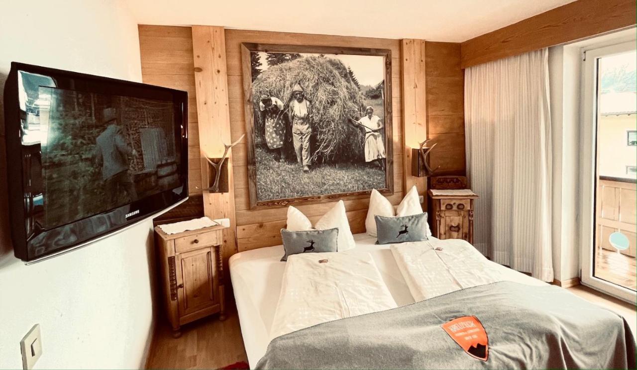 Pension Kreuzeck - Dein Gluecksplatz Am Lech Weissenbach am Lech Exteriör bild